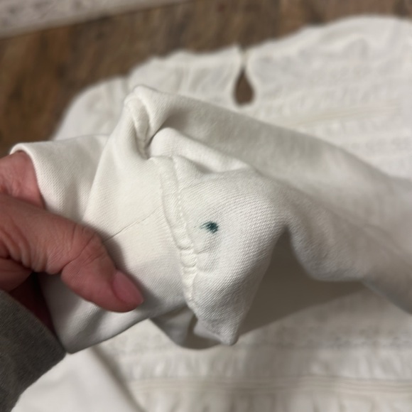 SEA New York Cream Rita Jersey Long Sleeve Smocked Top Sweatshirt large - Picture 9 of 9